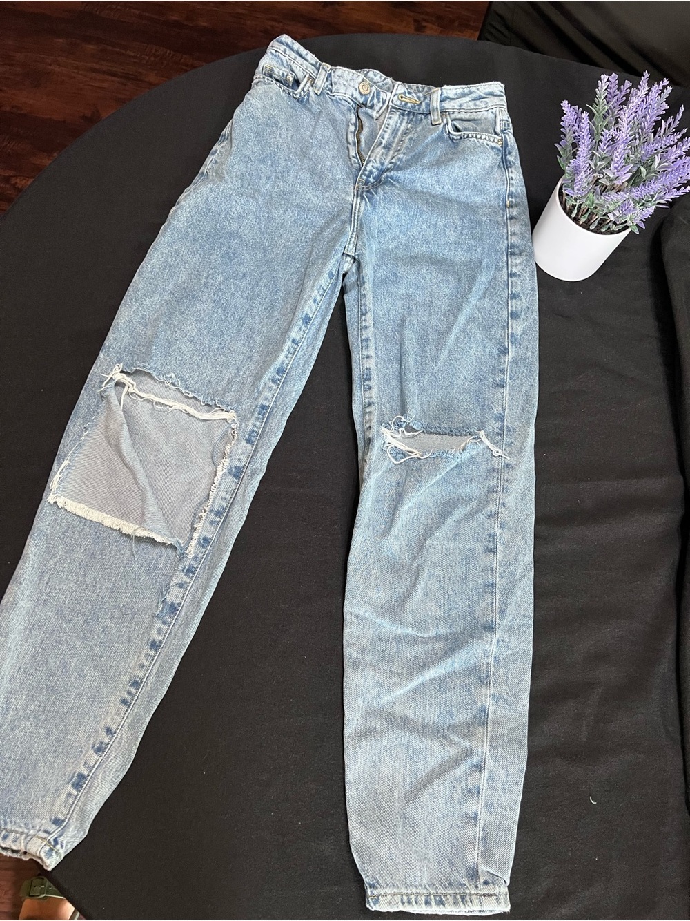 Light Wash Distressed Women’s Jeans - Classic High-Rise